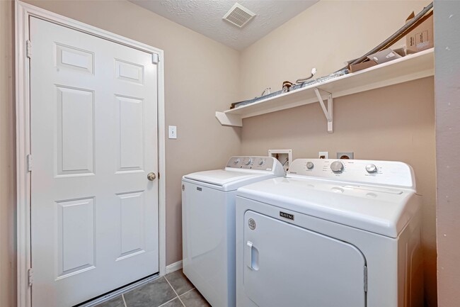 Building Photo - 3914 Crystal Pass Ct