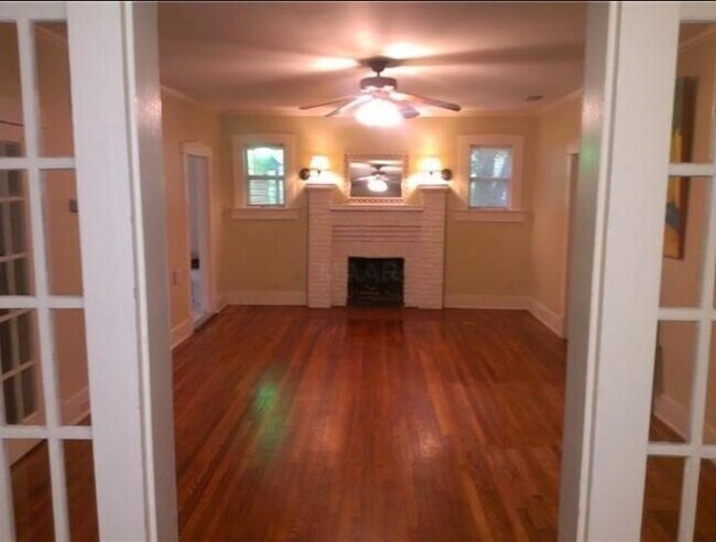 Building Photo - 3628 Carnes Ave