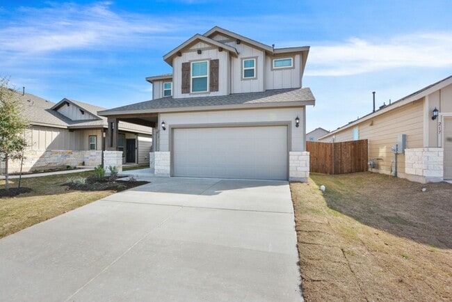 Building Photo - Inviting 4BD/3BA Rental Home with Walk-In Closet & Big Yard