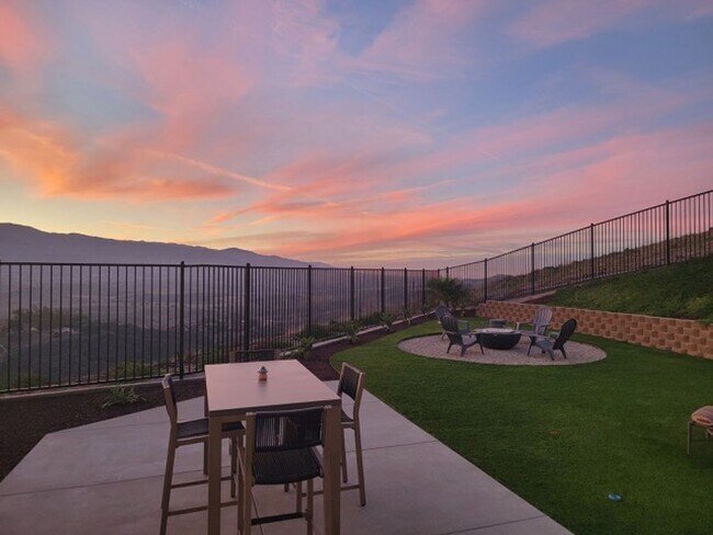 Building Photo - 24001 Phoebe Dr