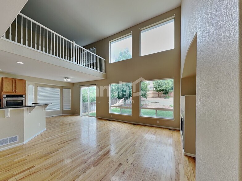 Building Photo - 4960 S Malaya Way