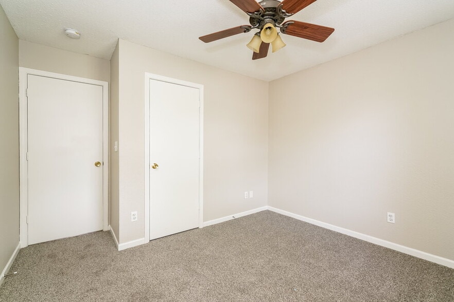 Building Photo - 8544 Sweet Birch Dr