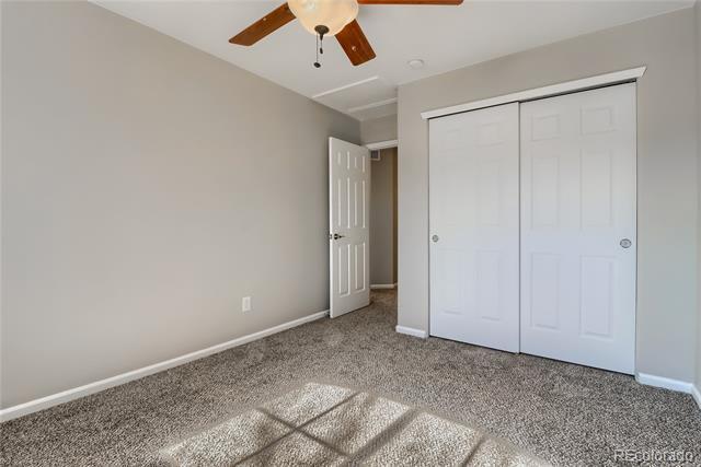 Building Photo - 16229 Hedgeway Dr