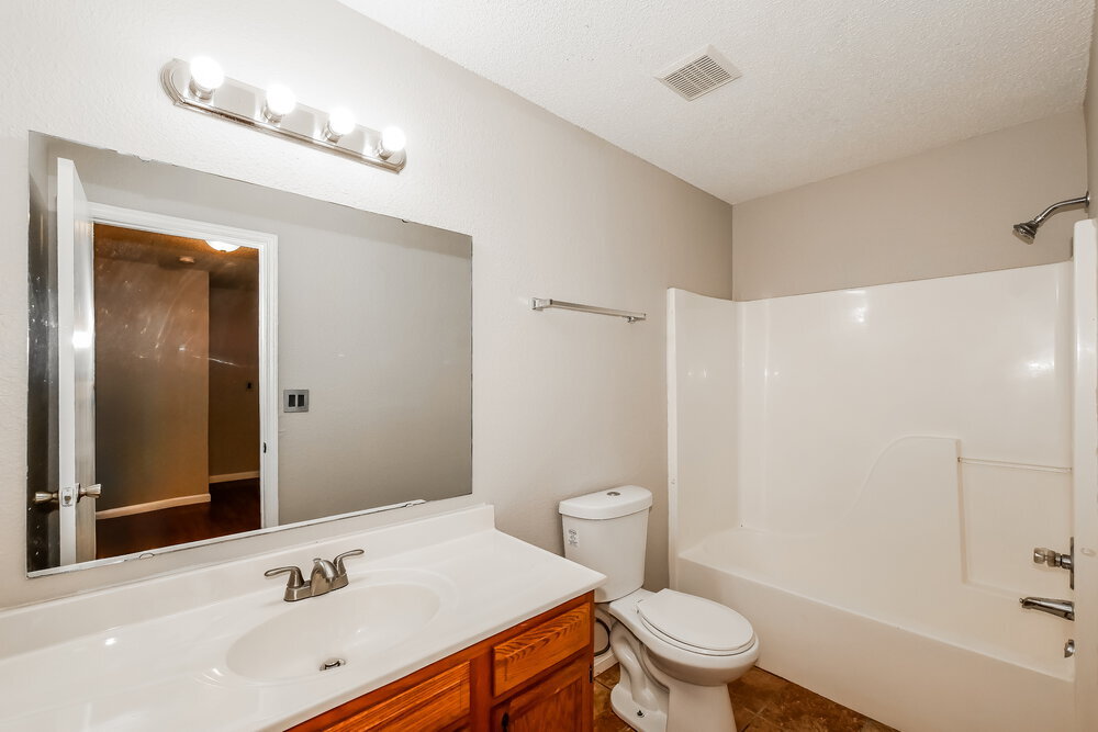 Building Photo - 4008 Crabtree Ct