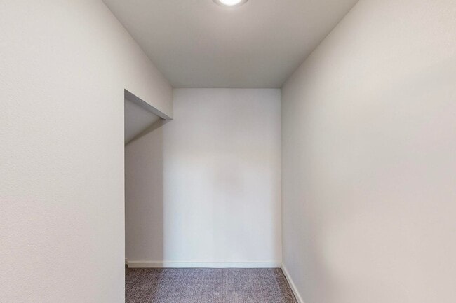 Building Photo - New Townhouse NE Heights 2/bedroom 1.5/bath 1/CG