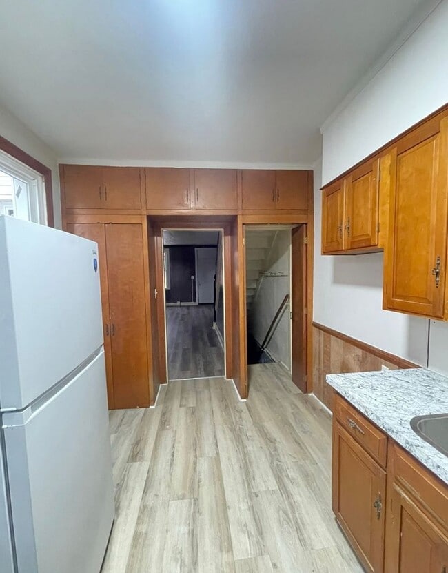 Building Photo - 3 Bed/ 1 Bath Home for Rent-237 N. Sherman St., York, PA