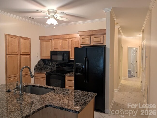 Building Photo - 108 Pier 33 Dr