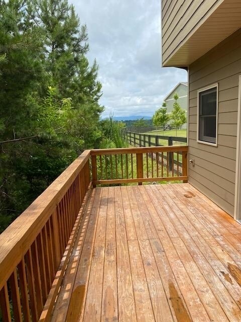 Building Photo - 185 Highlands Hl Dr