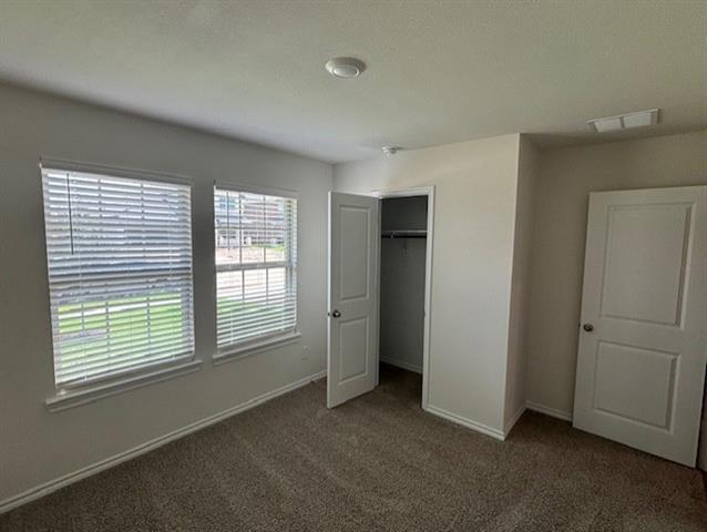 Building Photo - 217 Greenshade Ln