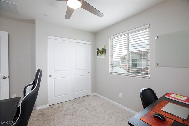 Building Photo - 527 Sonoma Range St