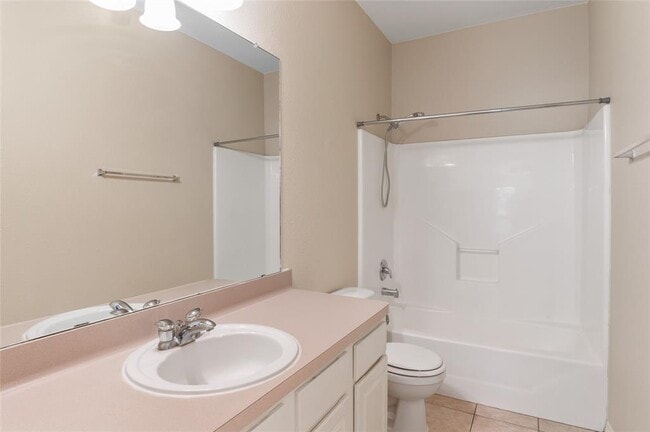 Building Photo - 10218 Berry Hill Ln