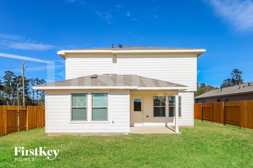 Building Photo - 25582 Roy Rogers Rd