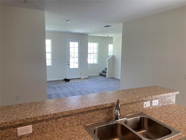 Building Photo - 181 Holly Village Dr