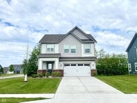 Building Photo - 6200 Redwood Dr
