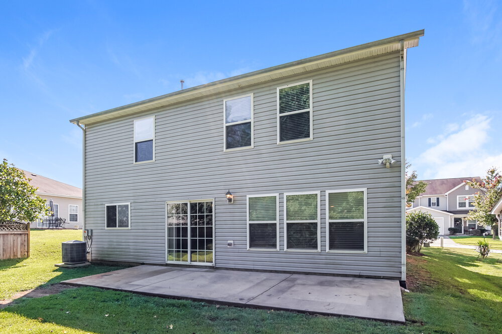 Building Photo - 40 Norwich Dr