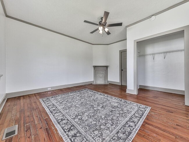 Building Photo - 22 Ohio St