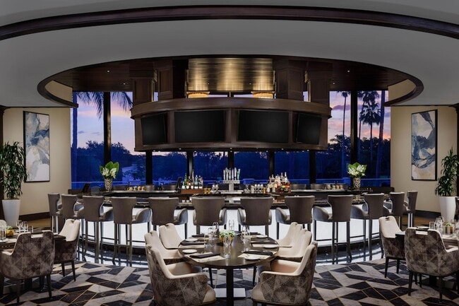 Building Photo - 6657 NW 25th Way