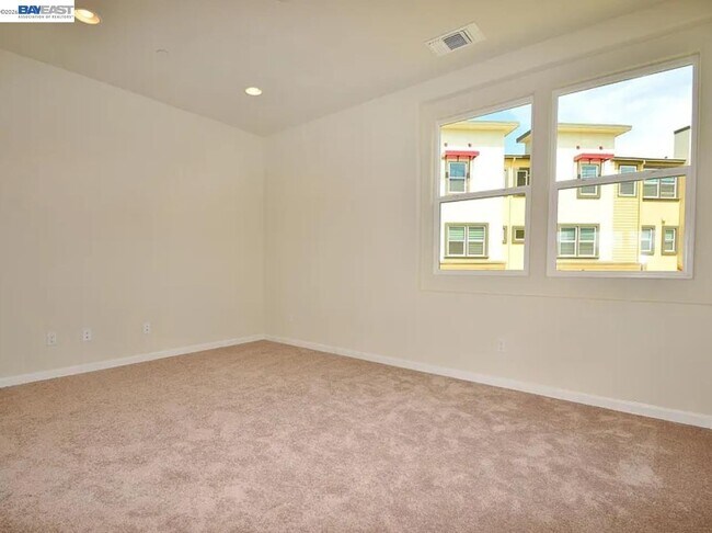 Building Photo - 5683 Melodia Cir
