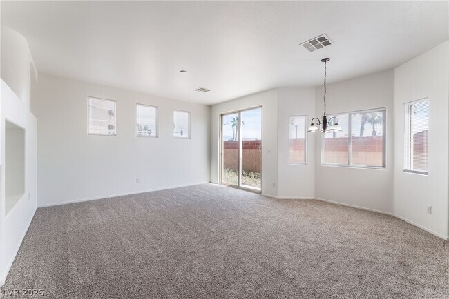 Building Photo - 6758 Lincoln Wood St