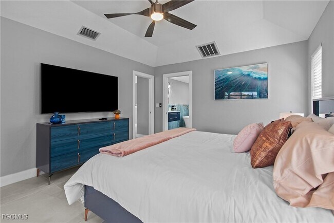 Building Photo - 2106 SW 47th Terrace