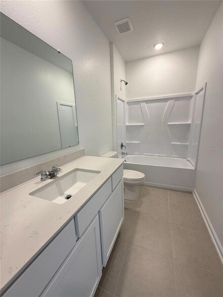 Building Photo - 2332 Rider Rain Ln