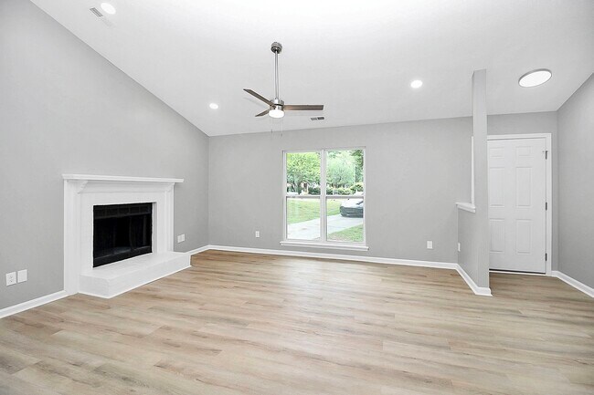 Building Photo - 5801 Woodrock Ct