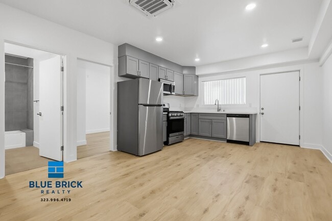 Building Photo - 5312 Corteen Pl