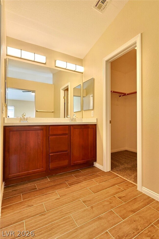Building Photo - 340 Sweet Sugar Pine Dr