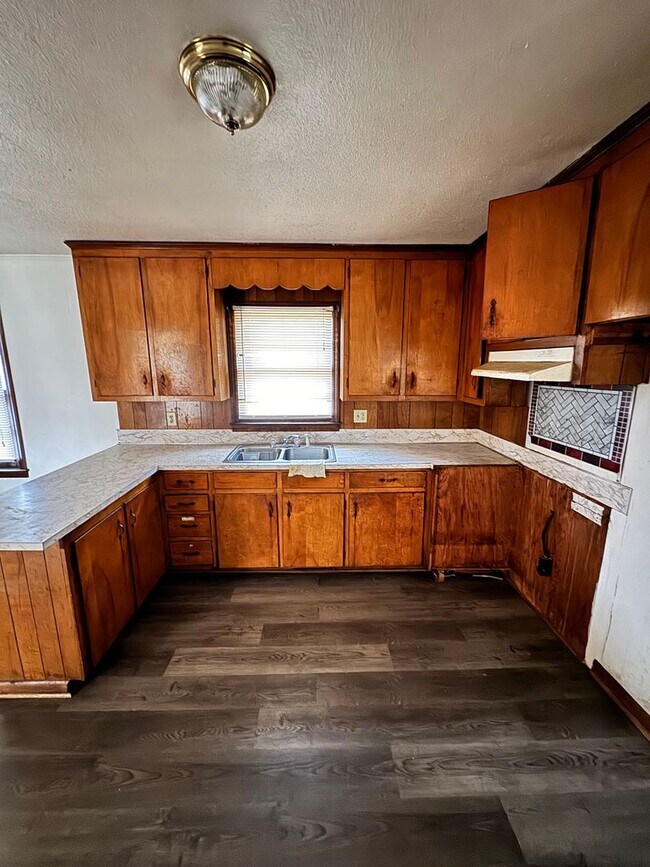 Building Photo - 3/1 House in Shelby, NC - still working on the house