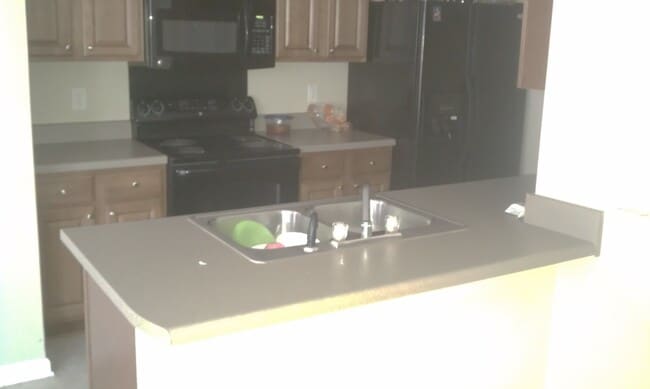 Building Photo - 5616 Union Pointe Dr