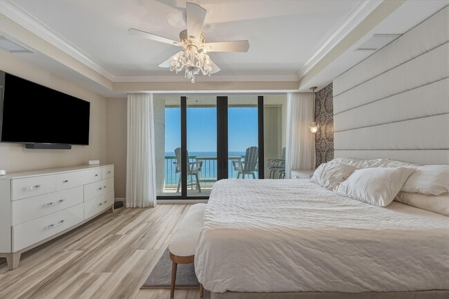 Building Photo - 9900 S Ocean Dr
