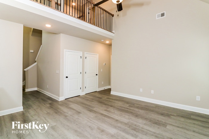 Building Photo - 145 Cranbrooke Dr