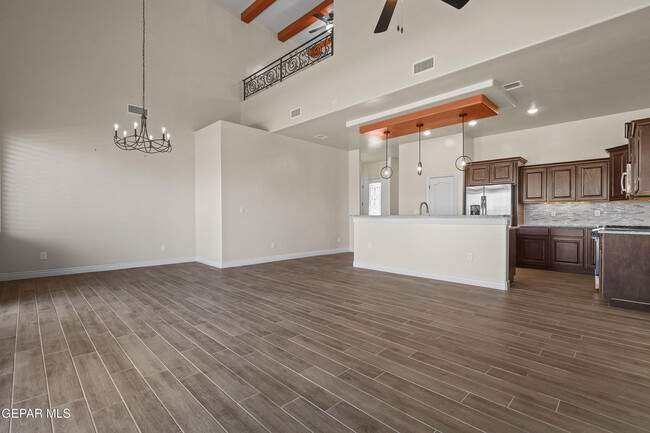 Building Photo - 12333 Desert Dove Ave