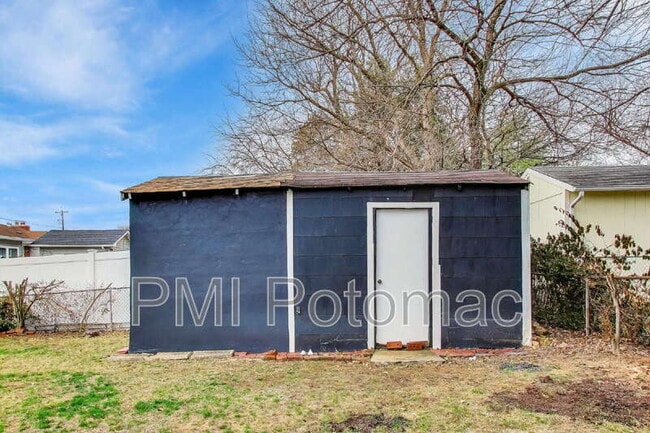 Building Photo - 12609 Holdridge Rd