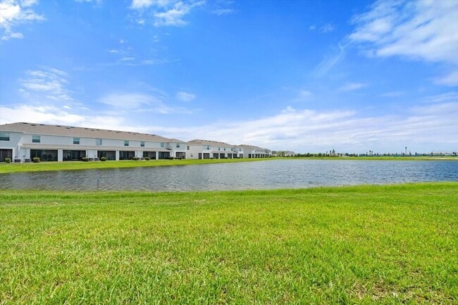 Building Photo - 17709 Crescent Moon Lp