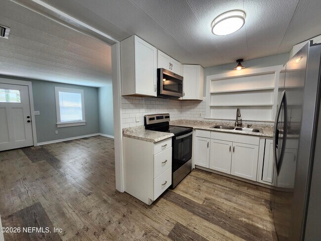 Building Photo - 126 Phoenetia Dr