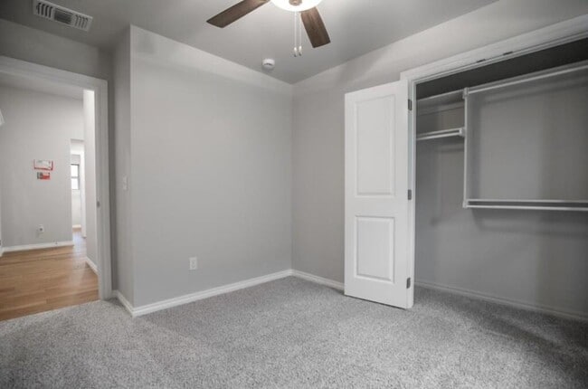 Building Photo - 9225 NW 86th St