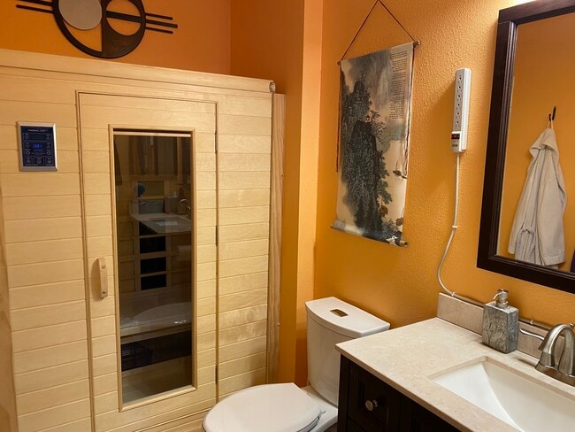 Infrared Sauna - easy to use and 100% safe - 4945 Twin Lakes Rd