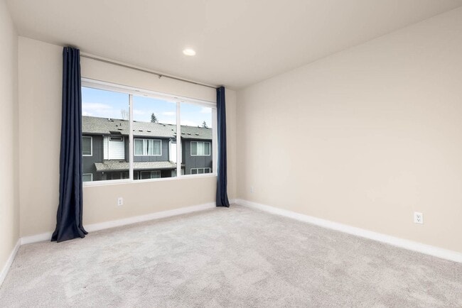 Building Photo - 23702 8th Dr SE