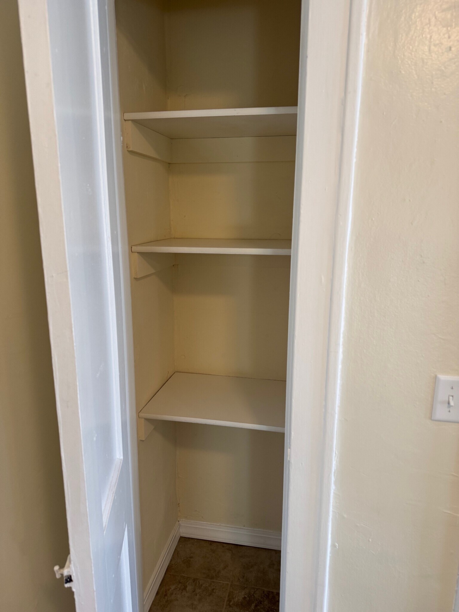 Building Photo - 1720 Ashland Ave