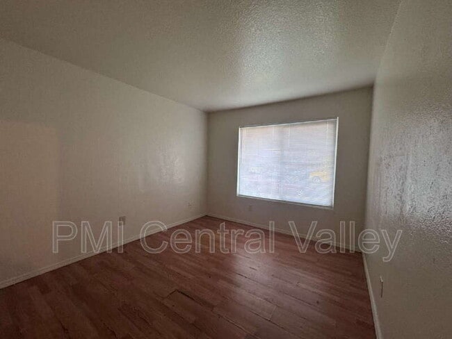 Building Photo - 6218 Porterfield Ct