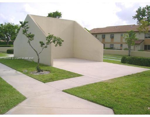 Building Photo - 4620 W McNab Rd