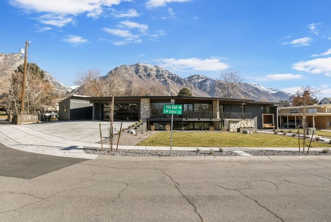 Building Photo - 1840 Sego Ln