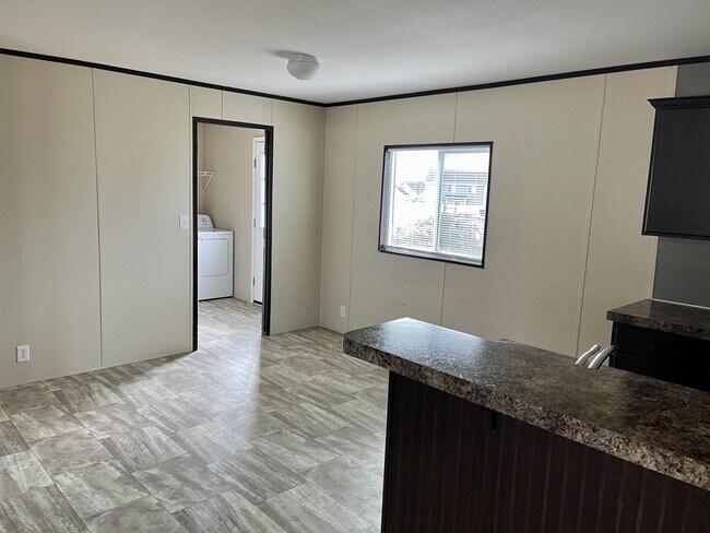 Building Photo - 1900 S 1100 W