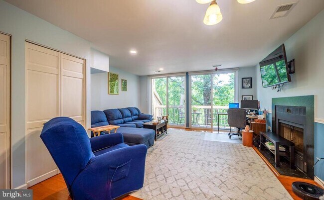 Building Photo - 11214 Beaver Trail Ct