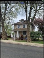 Building Photo - 440 Delaware Ave