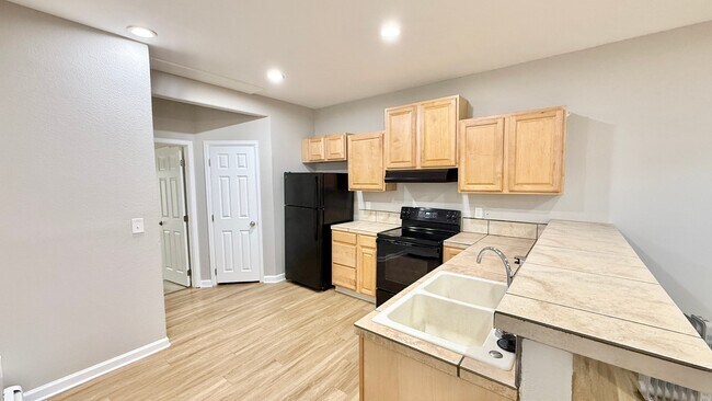 FullSizeRender 5 - Table Mountain Townhomes