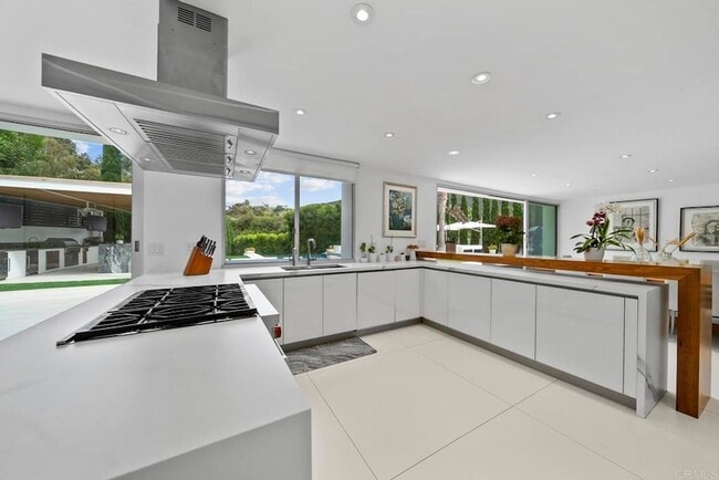 Building Photo - 7713 Esterel Dr