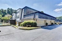 Building Photo - 5115 Chemin De Vie NE