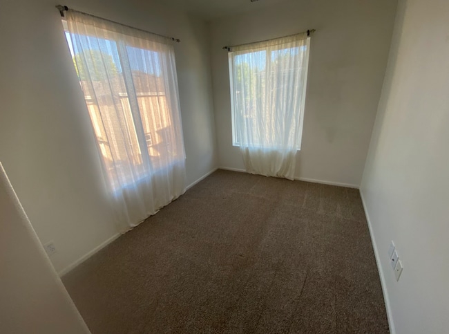 Building Photo - Desirable Bethel home 3BD/2.5 BA - Close t...